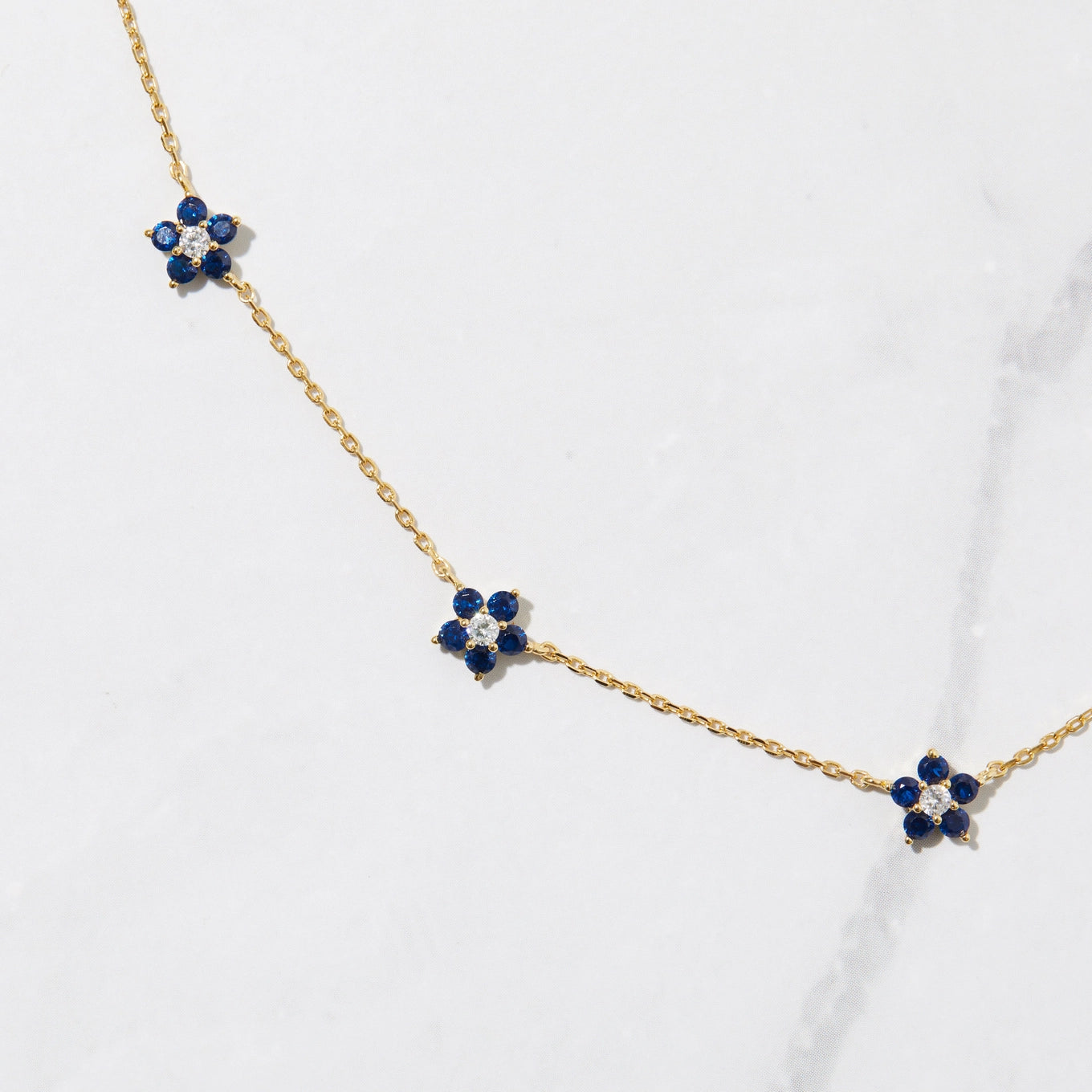 Sapphire flower necklace