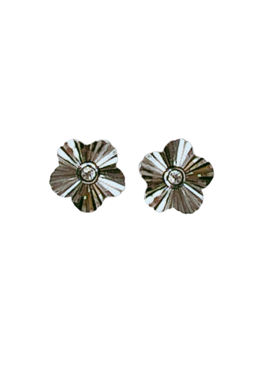 Daisy stud silver
