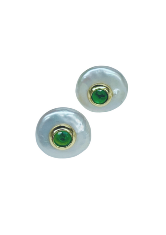 Emerald pearl stud